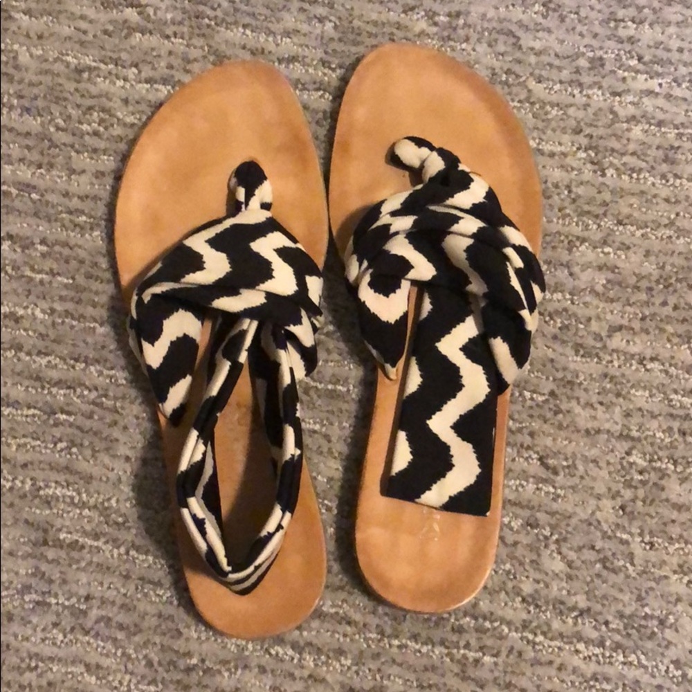 Summer sandals